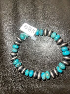 Turquoise Bead Stretch Bracelet with silver navajo pearls.